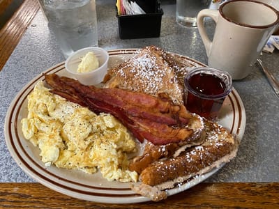 Riverwalk Restaurant