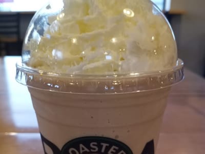 Roasters Coffee & Tea