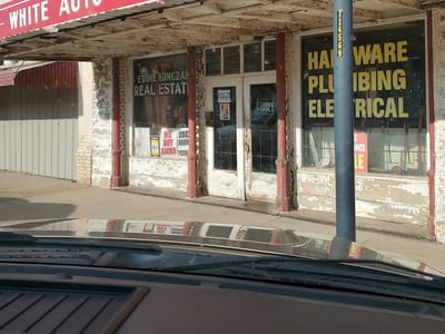 Rocking T-7 Hardware & THE WHISTLE STOP COFFEE SHOP