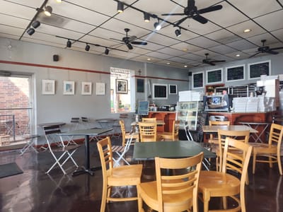 Roosters Coffee & Tea Co