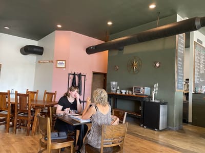 Root 2 Rise Coffee Bar & Juicery