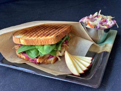 Root Cafe, Coffeehouse & Spirits