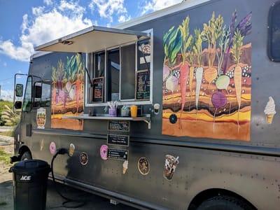 Roots & Leaves Food Truck
