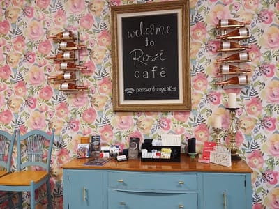 Rosé Café and Bakery