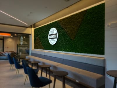 Ross House Coffee at 320 W Mag