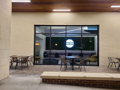 Ross House Coffee at 320 W Mag