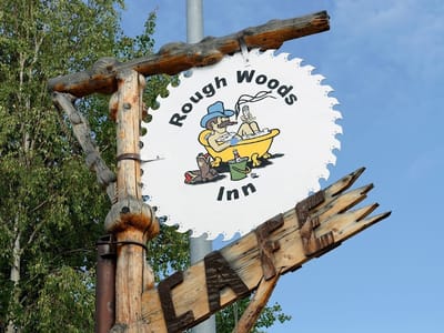 Rough Woods Inn