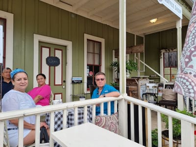 Round Top Coffee Shop