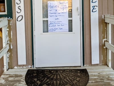 Roxy's Rockin' Coffee Shop