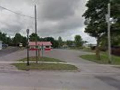 Rustic Floral & Gift