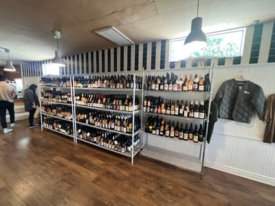 Sala |Coffee & Wine|