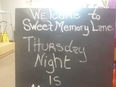 Salaam's International Cafe