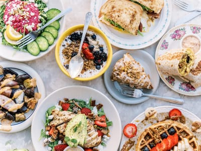 Sally Loo's Wholesome Cafe