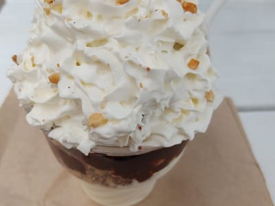 Samantha's Treats & Sweets