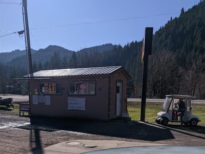 Sandy's Lakeside Coffee & R.V