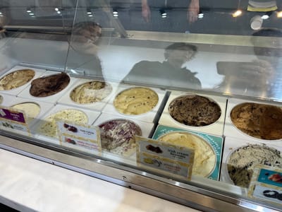 Santa Fe Espresso Co: Häagen-Dazs Ice Cream