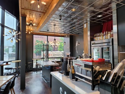 Santos Coffee & Bar Uptown