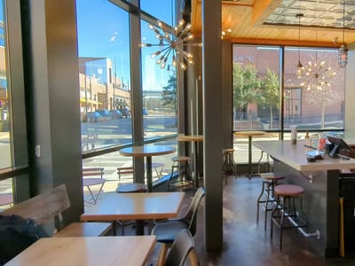 Santos Coffee & Bar Uptown