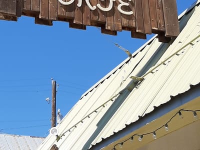 Sara's Richland Cafe