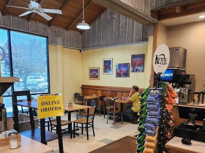 Schat's Bakery Cafe at Friedman Brothers Home Improvement