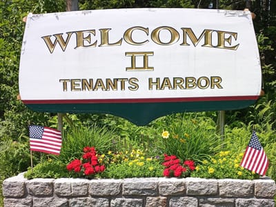 Schoolhouse Bakery, Cafe & Pastries