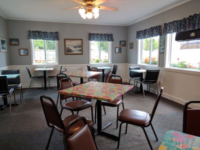 Schoolhouse Bakery, Cafe & Pastries