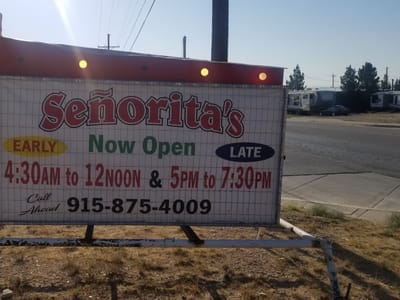 Señoritas & Fajitas