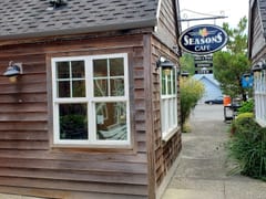 Seasons Cafe