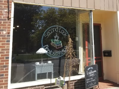 Second Look Books & Brews