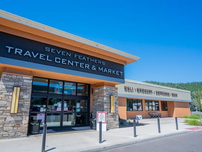 Seven Feathers Truck & Travel Center