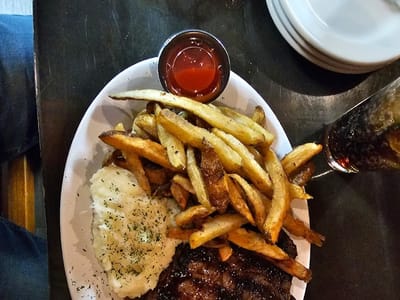 Shades Café & Steakhouse