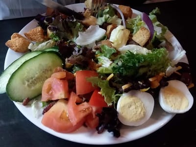 Shades Café & Steakhouse