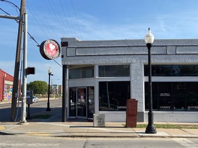 She Brews Coffee House