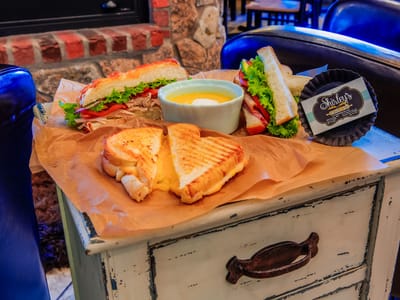 Shirley's Bakery & Cafe