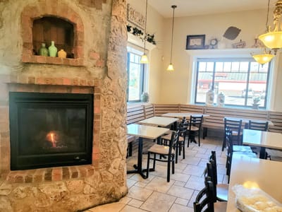 Shirley's Bakery & Cafe