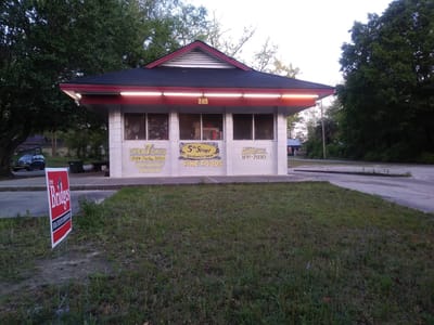 Shirley's Soul Food 5th Street Sandwich Shop