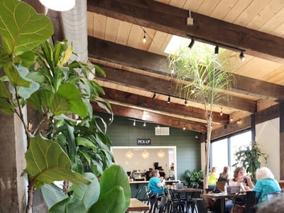 Shores Sisters Farm Market & Cafe