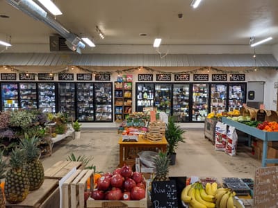 Shores Sisters Farm Market & Cafe