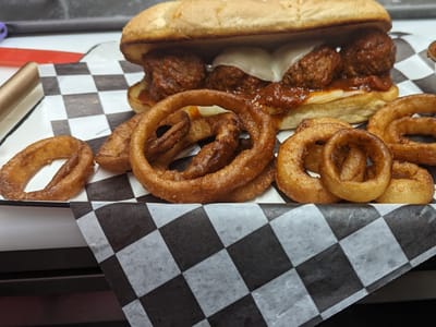 Silver Lake Cafe & Bar