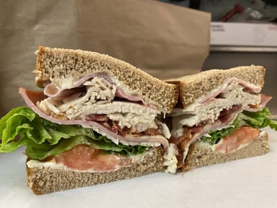 Simon Says Cafe & Deli