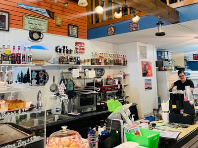 Sippers In The Valley