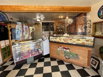 Sisters And Pete's Coffee And Treats