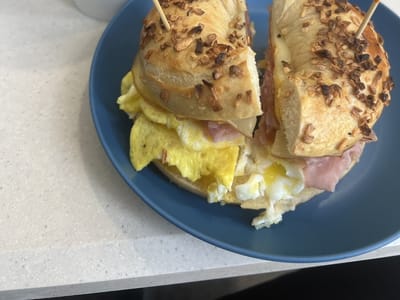 Sisters Cafe & Bakery