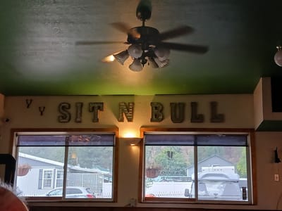Sit'n Bull Saloon & Cafe