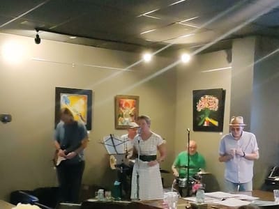 Six Twelve Coffeehouse & Bar