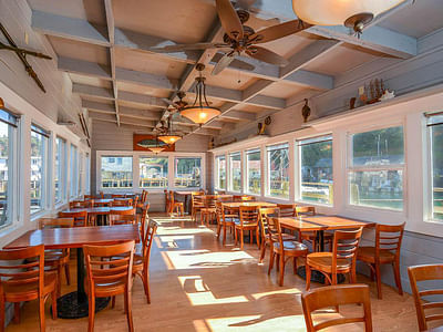 Slack Tide Cafe