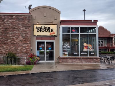 Smiling Moose Deli/ BurgerSear (Edwards)