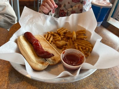 Smiling Moose Deli / BurgerSear (Gillette)