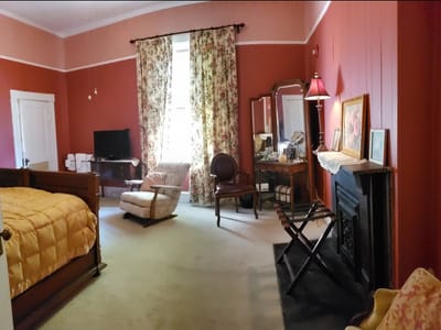 Smith-Byrd House Bed and Breakfast and Tea Room