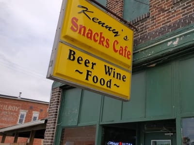 Snack's Cafe